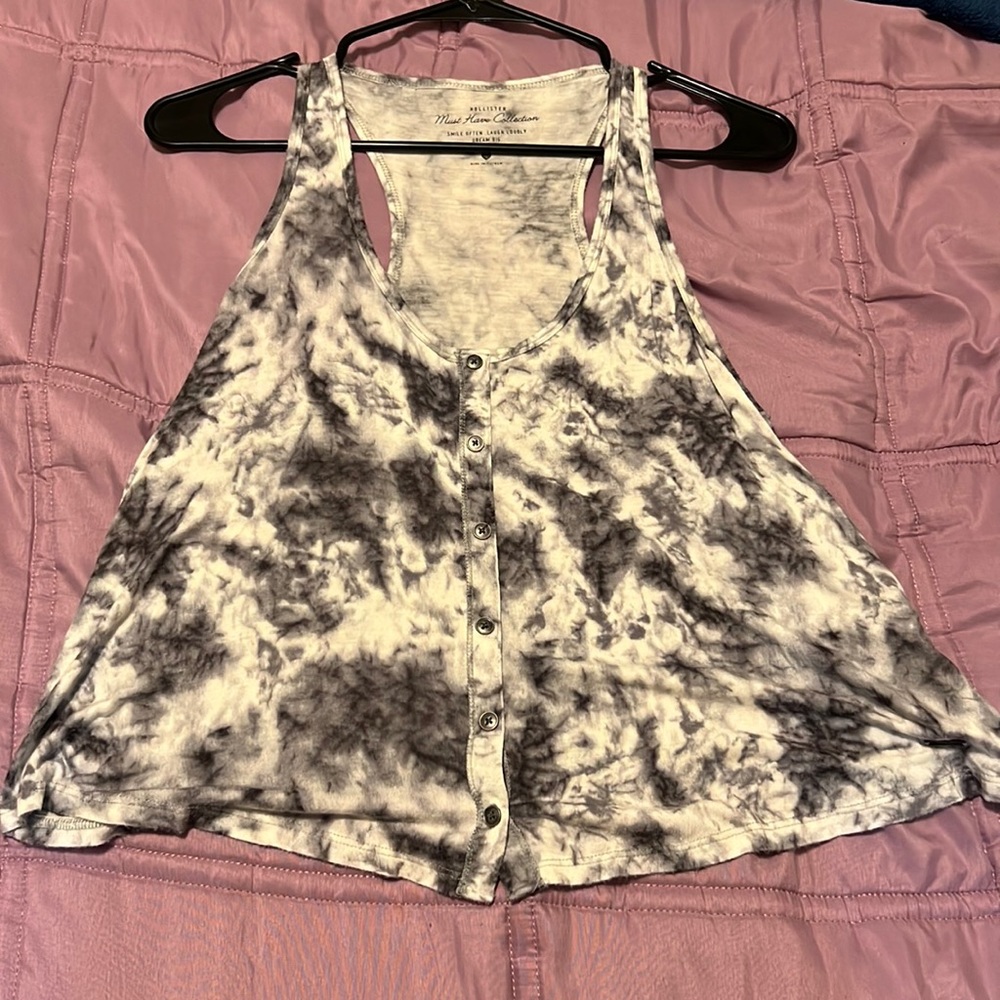 Hollister flow crop top